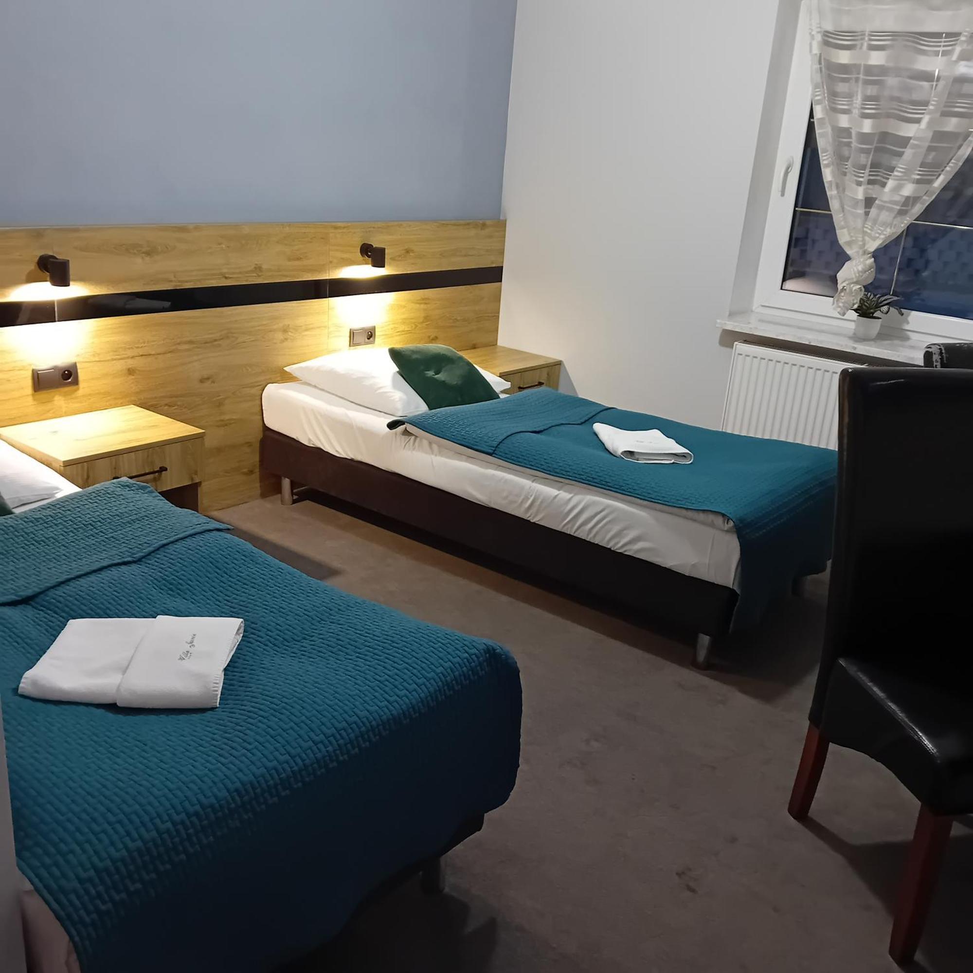 Villa Jasmin Zielona Gora  Luaran gambar